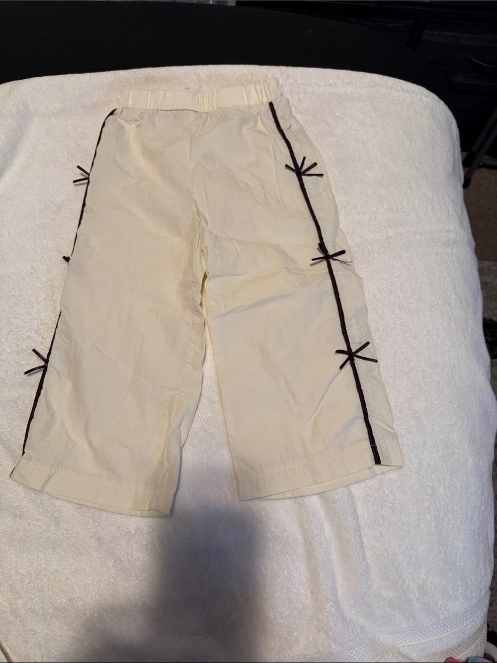 Kids Cream Wide-Leg Pants with Black Side Bows